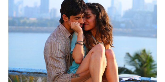 1366x768 Bollywood Romantic Love Couple Images Hd