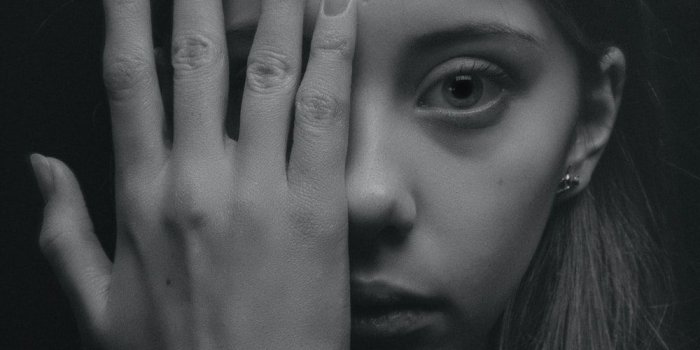 1000x1006 450+ Scared Pictures | Download Free Images on Unsplash