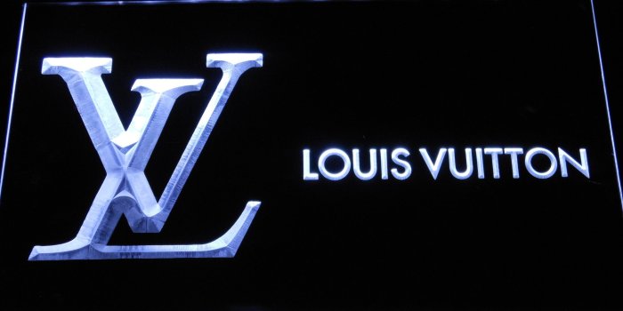 2048x1536 FREE Louis Vuitton LED Sign | The perfect gift for your room or cave