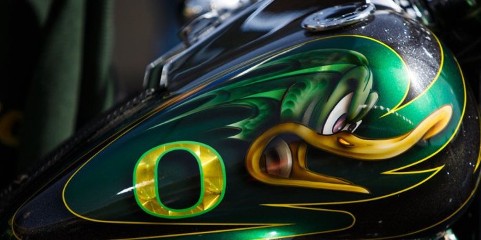 1100x733 Free download Wallpapers Oregon Ducks Football 497 X 353 38 Kb