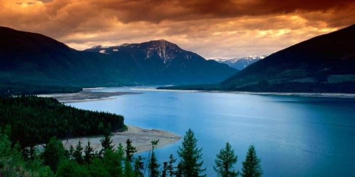 1024x768 Scenery Backgrounds: Beautiful Orange and Blue Scenery Wallpaper