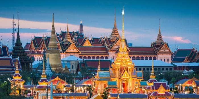 2000x1225 Bangkok: Floating Markets, Temples & Massages – The Backpack Footprint