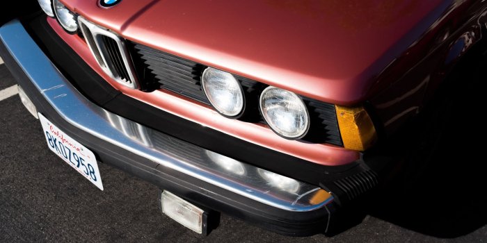 1920x1080 Desktop wallpaper classic, bmw car, headlight, hd image, picture