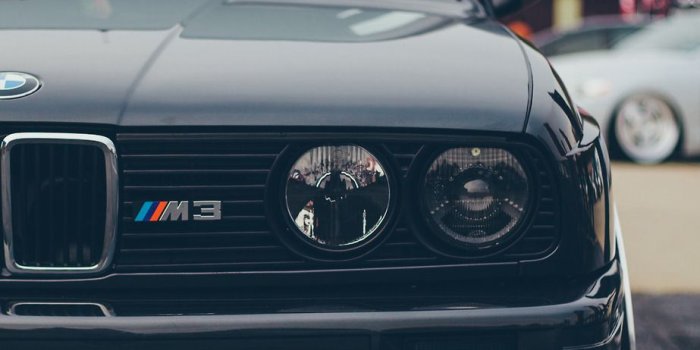 923x1920 Ain't nothin' like an old school Bemmer. | Bmw antiga, Bmw clássico