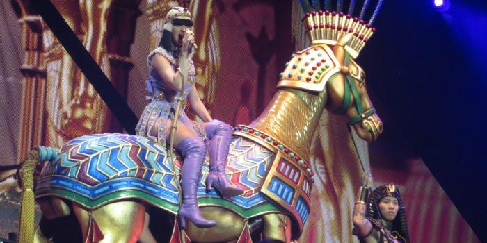 1024x768 The “Dark Horse” Issue: How the Issue of Access Cost Katy Perry