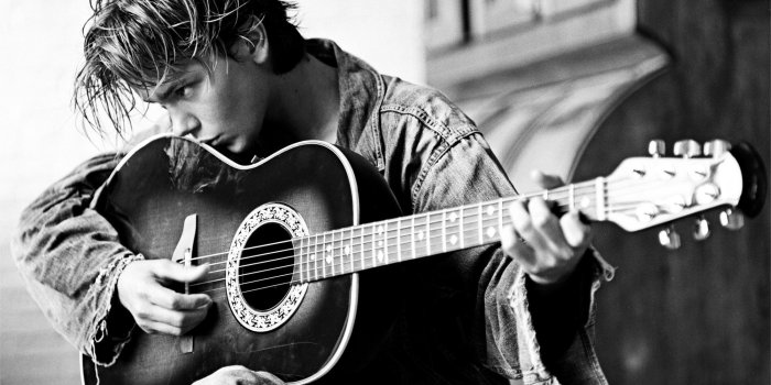 2000x1333 River Phoenix Wallpapers Hd