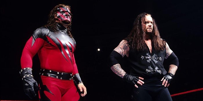 1136x768 WWE Wrestlers Wallpapers