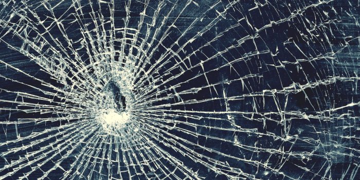 2560x1600 Apple Cracked Screen Wallpaper posted by Michelle Walker