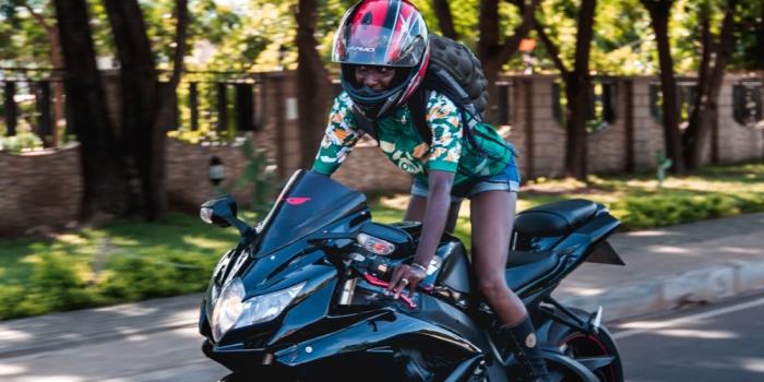 1000x1499 Biker Chick Pictures | Download Free Images on Unsplash