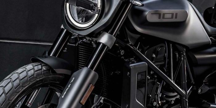 950x1689 Husqvarna Svartpilen 701 | Life photo, Cool bikes, Cool motorcycles