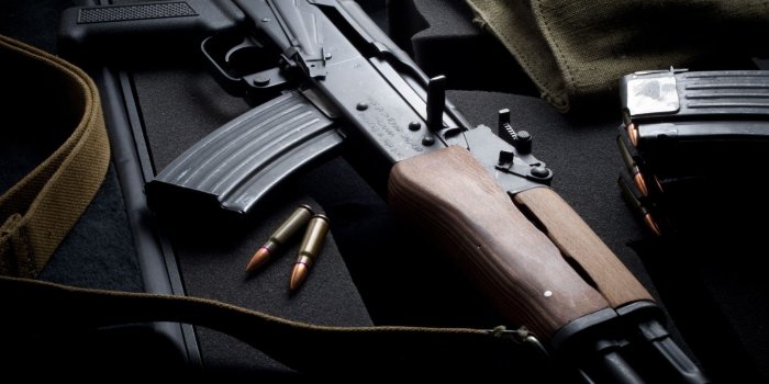 1920x1200 Free download Sfondo Ak 47 HD Wallpaper SoloSfondicom [1920x1200