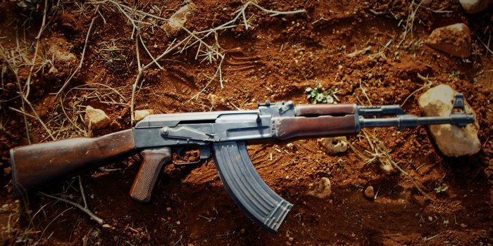 1920x1200 Free download AK47 Wallpapers 1 9 [1920x1200] for your Desktop