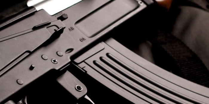 750x1334 Free download Pics Photos Ak47 Wallpaper [2880x1800] for your