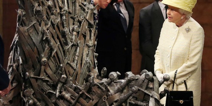 2197x1463 Queen Elizabeth II and The Iron Throne | Game Of Thrones Wallpapers
