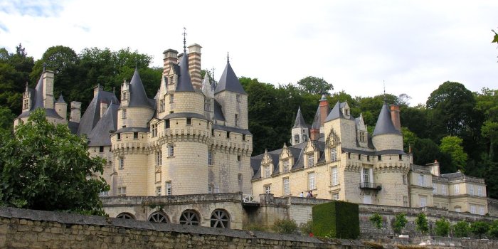 1600x1200 Ancient Palace of yellow stone wallpapers and images - wallpapers