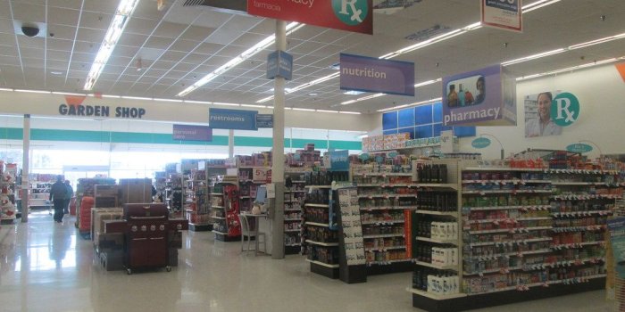 1024x768 Victor Kmart Interior 24 | Note the new pharmacy signage up,…