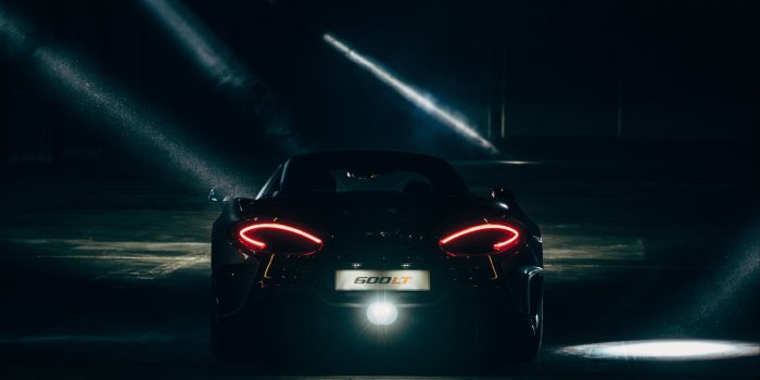 3840x2400 Download wallpaper 3840x2400 mclaren, sports car, lights, dark 4k