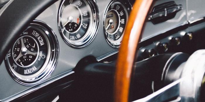 1000x1250 27+ Classic Car Pictures | Download Free Images on Unsplash