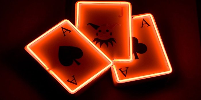 1920x1080 Halloween Playing Cards HD Wallpaper | Neon wallpaper, Neon