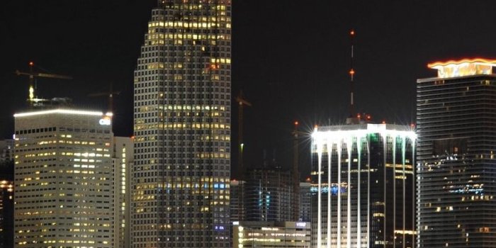 800x1420 Download wallpaper 800x1420 city view, city nightlife, river