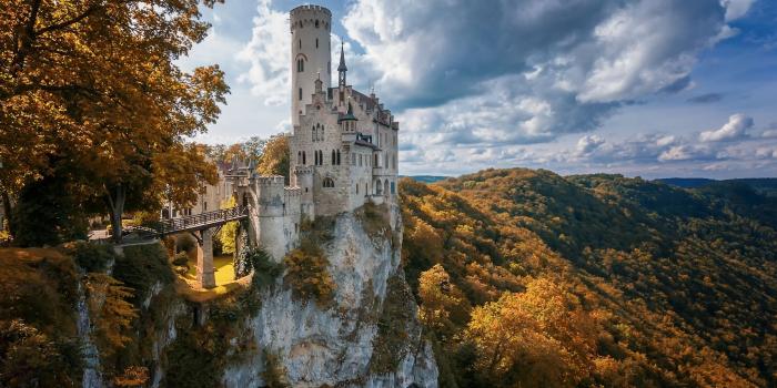 2048x1365 Wallpaper Lichtenstein Castle, Lichtenstein, Castle, clouds