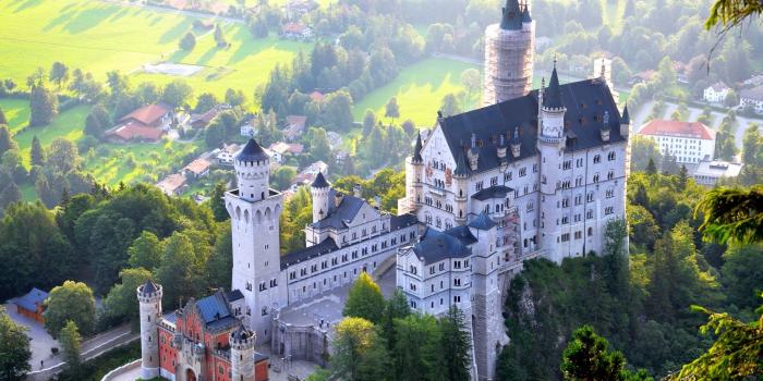 2560x1600 Neuschwanstein Castle Wallpaper - Historical Places For Mobile, Hd