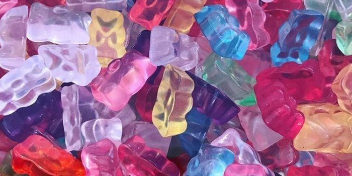 750x1148 Image about fashion in Phone Wallpapers, patterns, home screens by