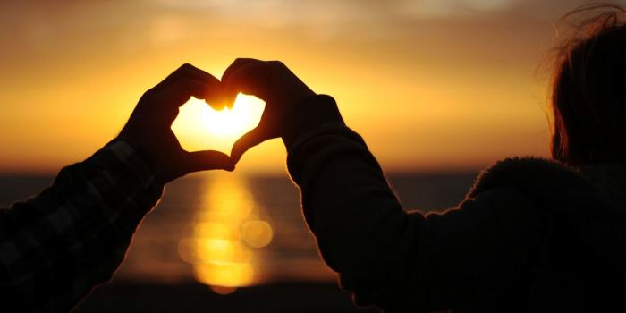 1920x1200 Sunset Romance Heart Wallpapers - 1920x1200 - 403671