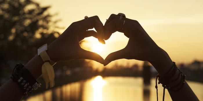6809x4828 Hand heart sign, hands, heart, sunlight, love, HD wallpaper