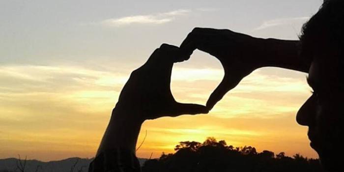 960x1280 Heart Sunset wallpaper by mffazlan - e7 - Free on ZEDGE™