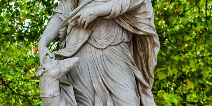 910x1365 HD wallpaper: artemis, diana, sculpture, statue, park, goddess