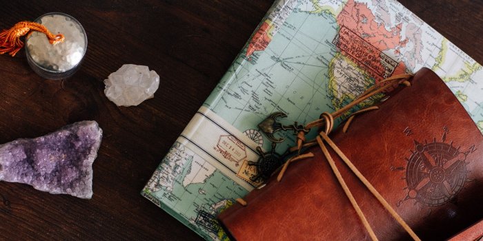 2560x1080 Download wallpaper 2560x1080 card, notebook, travel dual wide