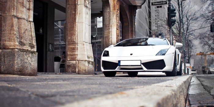 1680x1050 Most Likable White Lamborghini Luxury Car Desktop Laptop - Luxury
