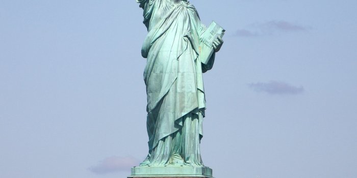 2768x3640 500+ Statue Of Liberty Pictures | Download Free Images on Unsplash