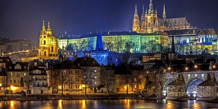 2048x1280 Czech Republic – Nightlife with Bohemian Air | Must See Places