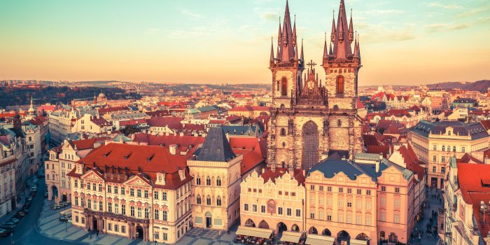 3841x2160 Prague city center 4K Ultra HD wallpaper | 4k-Wallpaper.Net