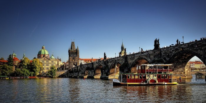 1920x1080 Download Wallpaper 1920x1080 czech republic, prague, city, river