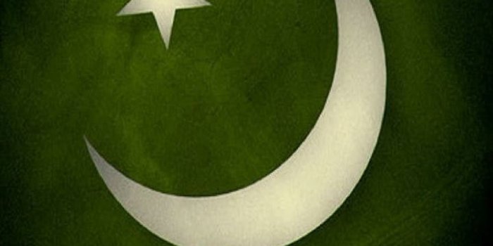 720x1280 Pakistan flag | Pakistan flag wallpaper, Pakistan flag, Pakistan