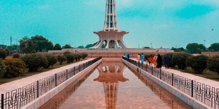 1000x1250 51+] Pakistan Wallpapers on WallpaperSafari