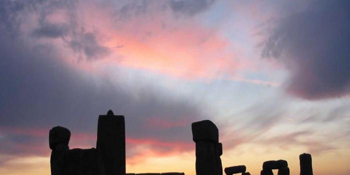 1024x1024 pptgarden: Summer Solstice iPad Wallpapers