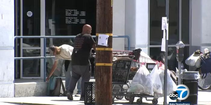 1600x900 Homeless deliver problems to Mar Vista Post Office - ABC7 Los Angeles