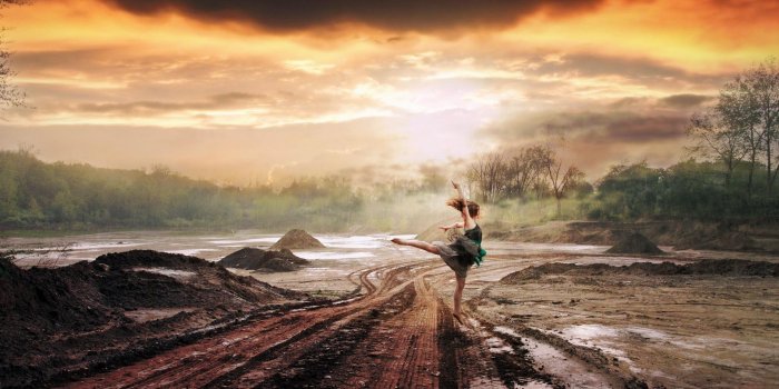 1920x1200 Regen Wallpaper - Girl Dancing In Rain, Hd Wallpapers