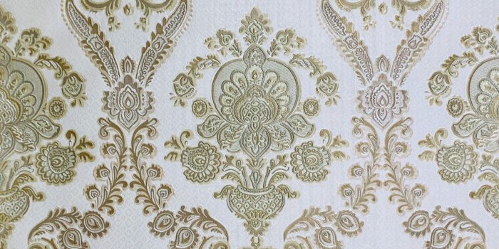 1536x2048 Vintage Gold Baroque Wallpaper - Vintage Wallpapers