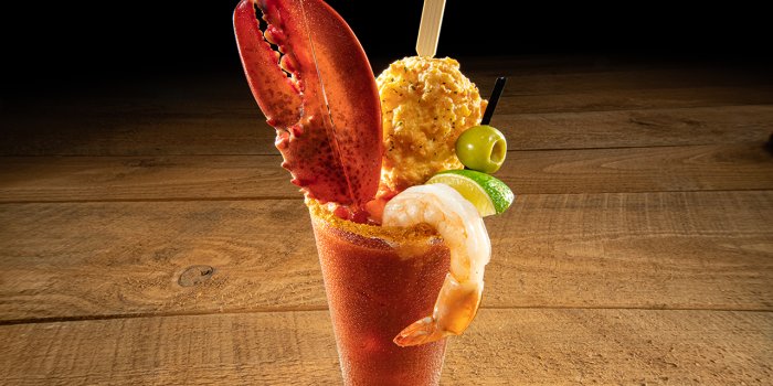 1280x800 Red Lobster's New Bloody Mary Garnished With Biscuit - Simplemost
