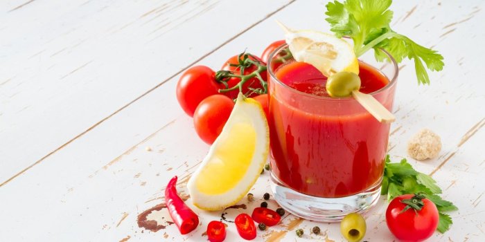 1332x850 Wallpaper white, glass, background, cocktail, Bloody Mary images