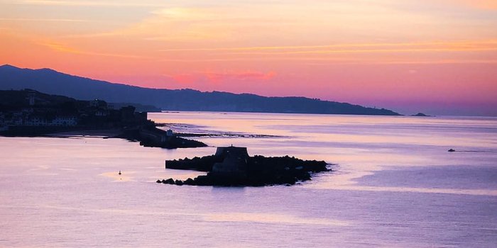 910x1213 HD wallpaper: france, saint-jean-de-luz, sea, coast, ocean, sky