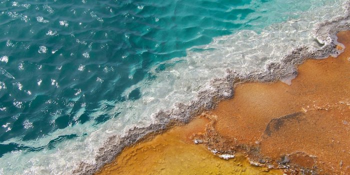 1920x1200 Colorful sand in the blue ocean wallpaper - Beach wallpapers - #54042