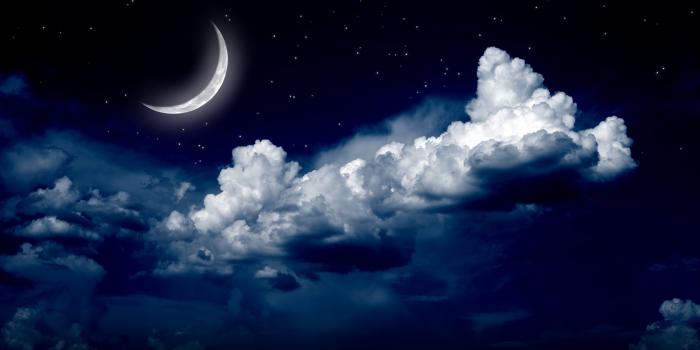 2880x1800 Moon and clouds, stars, space, galaxy, clouds HD wallpaper