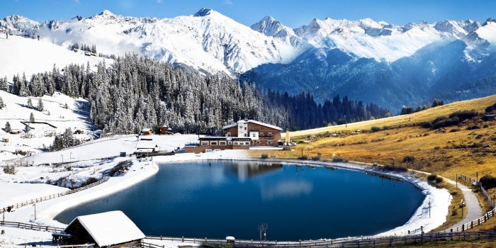 2880x1620 Download wallpaper: Winter landscape from Alps 2880x1620