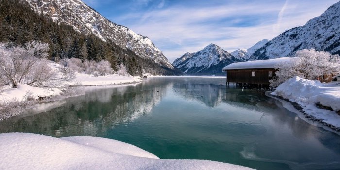 1332x850 Wallpaper winter, snow, mountains, lake, Austria, Alps, Austria